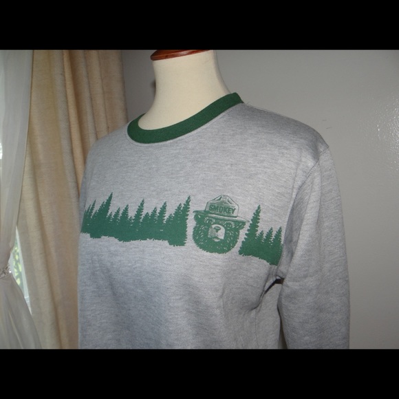 Smokey the bear ringer sweatshirt - Picture 2 of 8